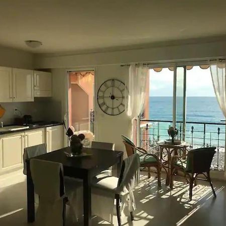 マントンVictoria Bilocale Centro Citta E Vista Mareアパートメント エクステリア 写真